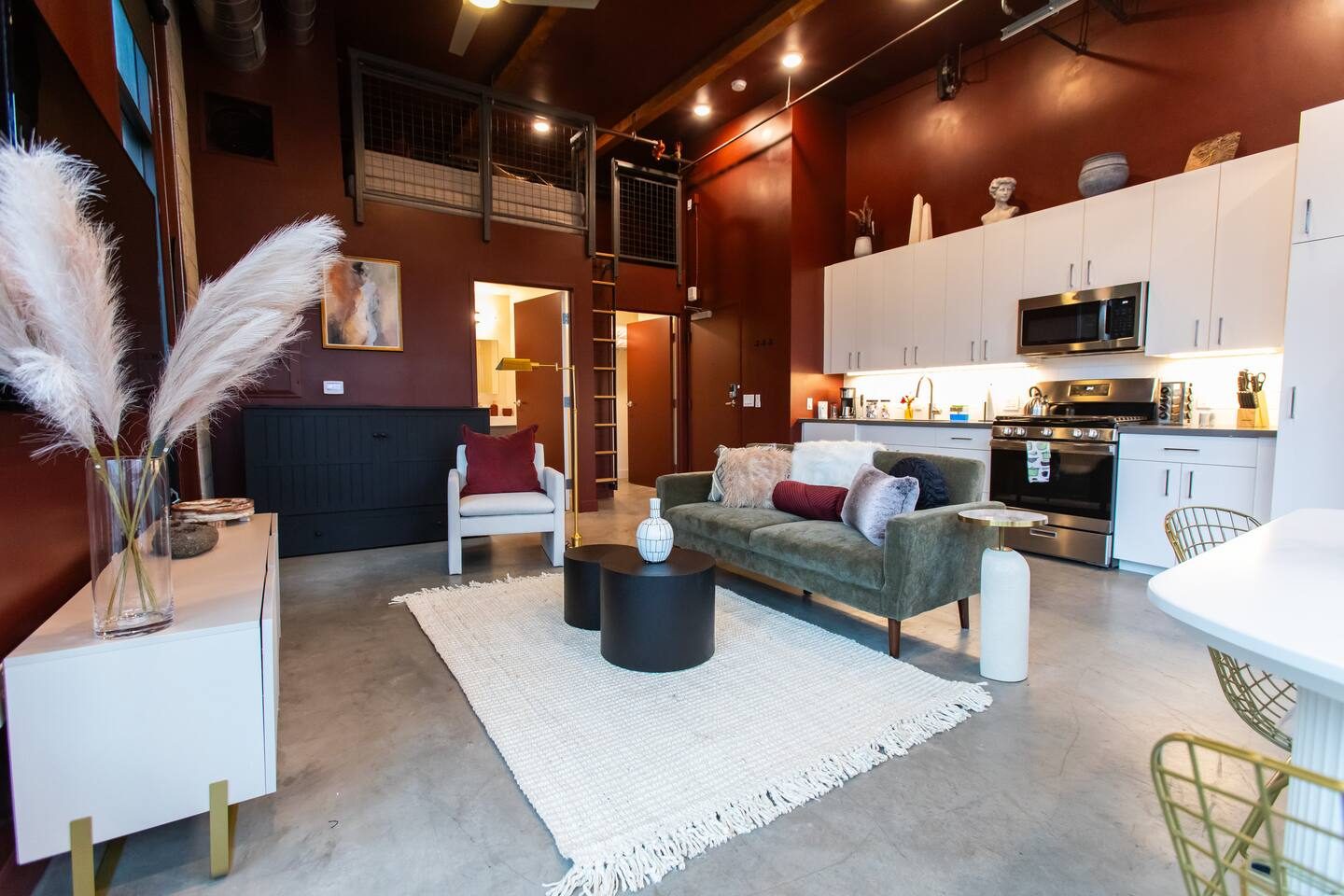 Loft 222